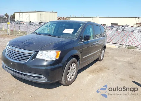 2015 Chrysler Town & Country Touring from USA, damaged, VIN 2C4RC1BG5FR554065